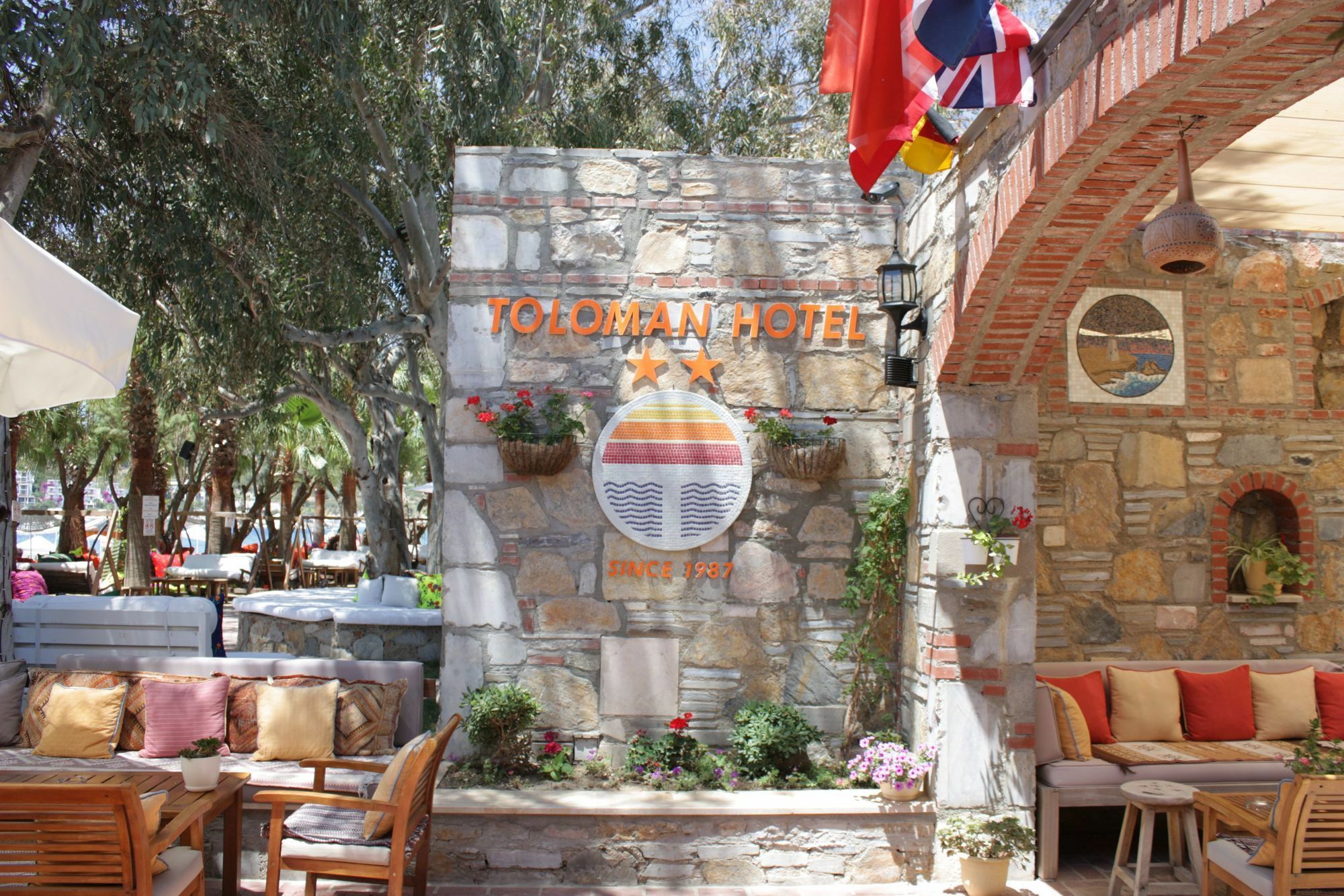 Toloman Hotel Bitez Beach エクステリア 写真